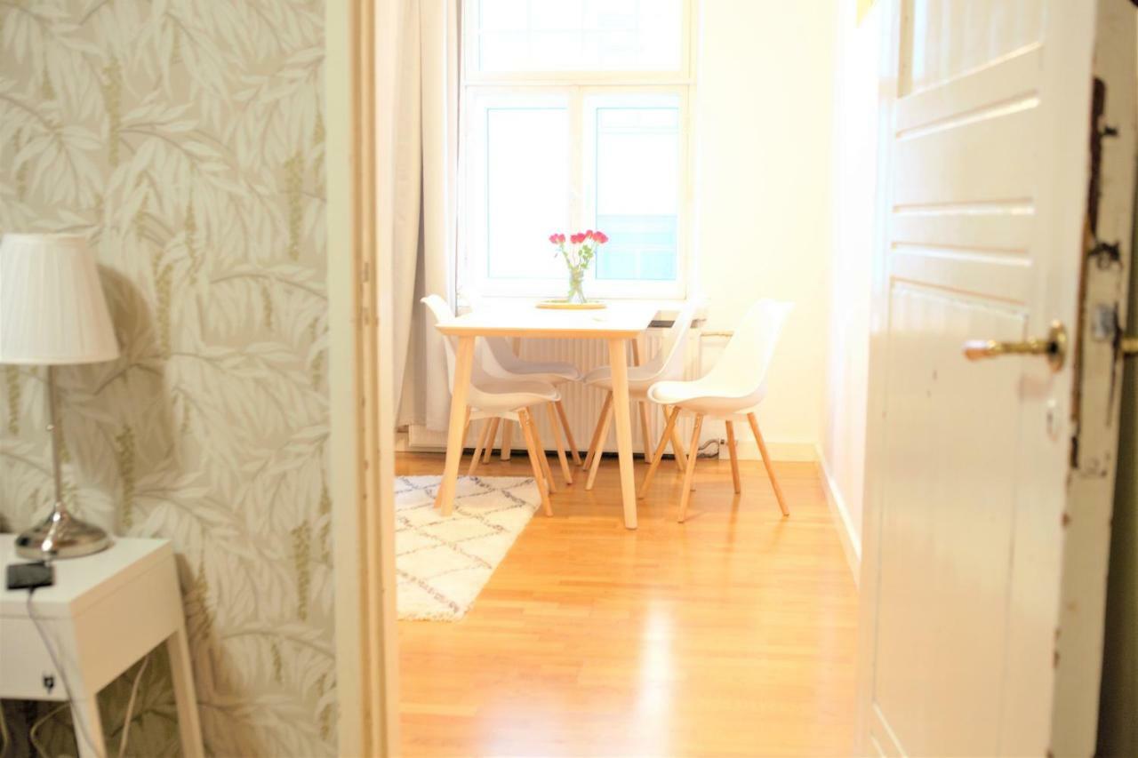 Stay Here Apartment Liisa Helsinki Exterior photo